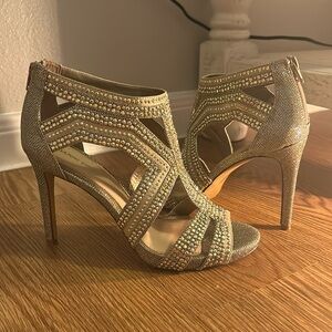 Gianni Bini - One worn time